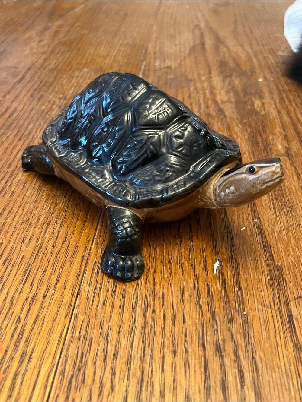 CMC CERAMIC TURTLE FIGURE Realistic Details 8" Vintage Made In Taiwan
